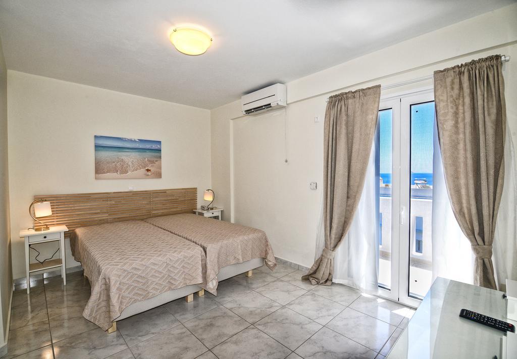 Апартаменты Peskesi Ikaria Айос-Кирикос Экстерьер фото