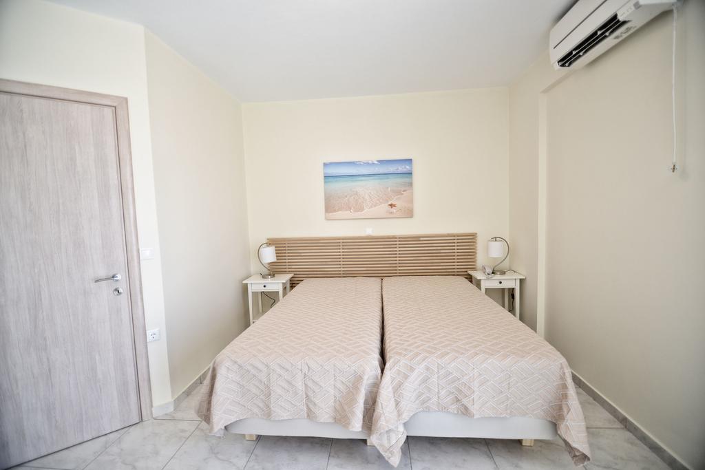 Апартаменты Peskesi Ikaria Айос-Кирикос Экстерьер фото