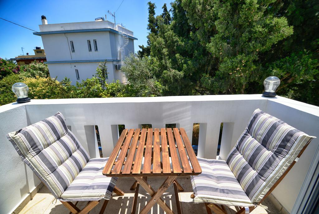 Апартаменты Peskesi Ikaria Айос-Кирикос Экстерьер фото
