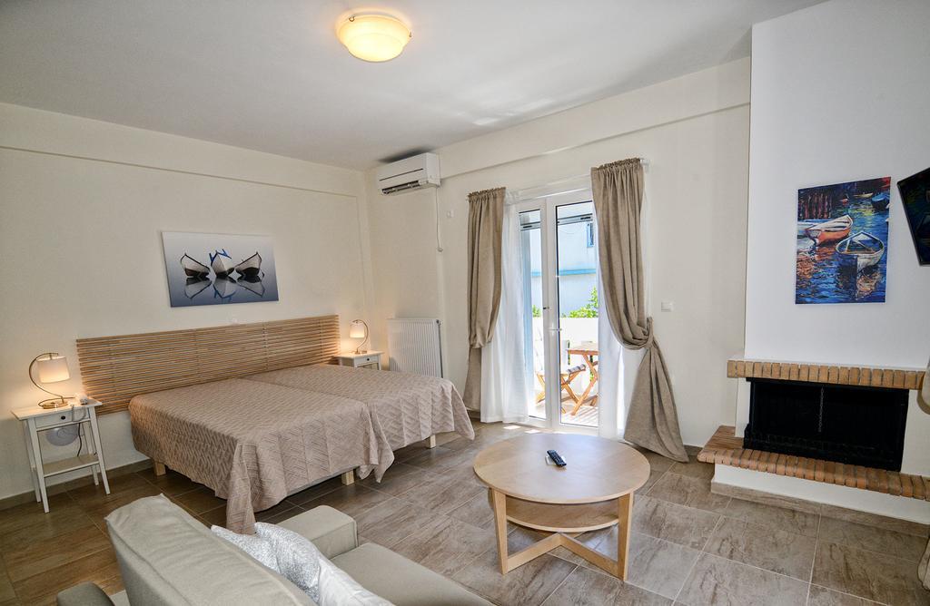Апартаменты Peskesi Ikaria Айос-Кирикос Экстерьер фото