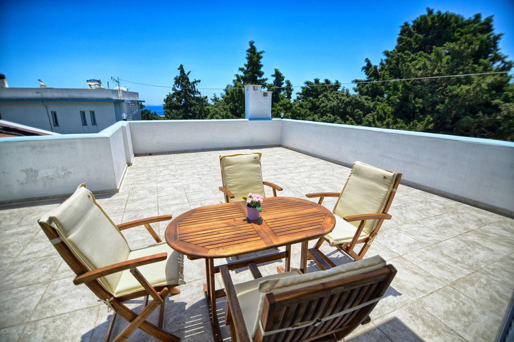 Апартаменты Peskesi Ikaria Айос-Кирикос Экстерьер фото