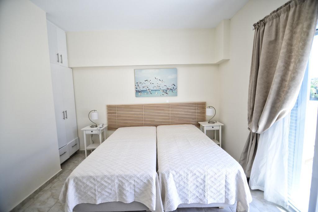 Апартаменты Peskesi Ikaria Айос-Кирикос Экстерьер фото